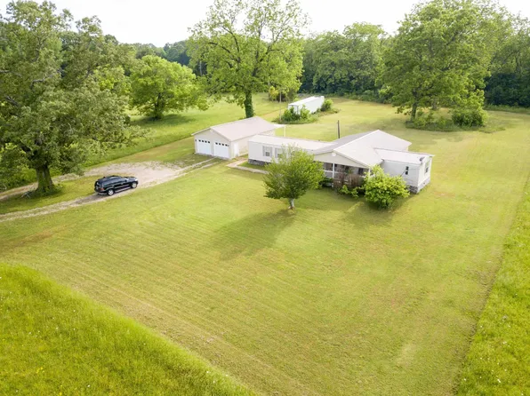 580 Winston Rd, Adamsville, TN 38310