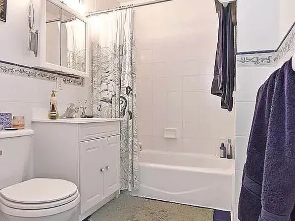 77 Delancey Street image 7 of 8