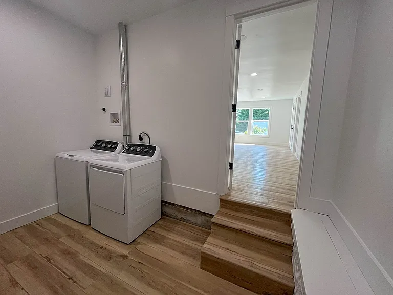 315 NE 148th Ave — Photo 10