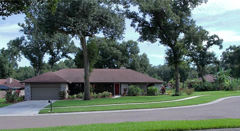 1st image of 2203 Wildwood Hollow Dr