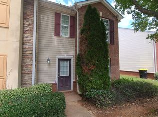 2103 Grove Way, Hampton, GA 30228
