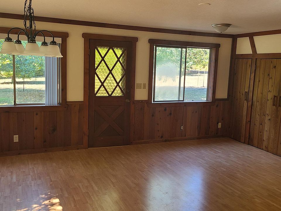 Picture of large dining/family room.