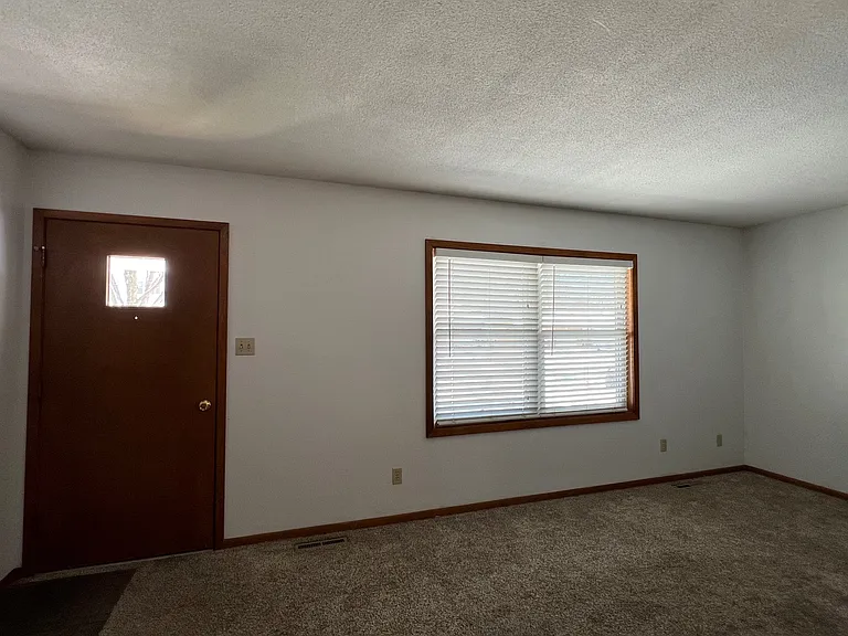 1548 NW 81st St — Photo 7