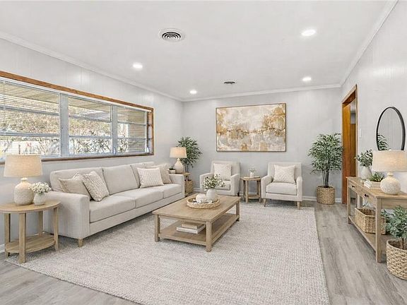 4th image of 10559 Jefferson Hwy