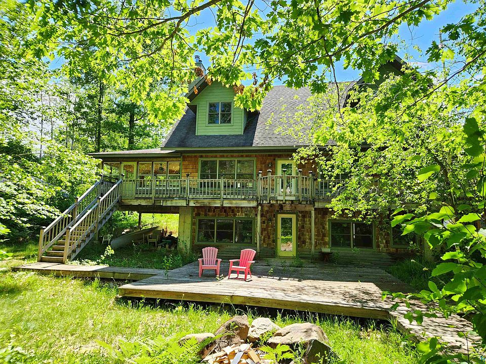 1st image of 20210 Siskiwit Lake Rd