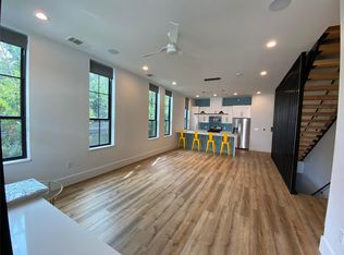 925 E 30th St UNIT B, Austin, TX 78705