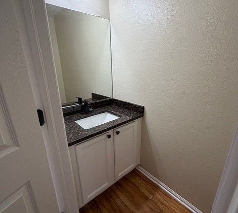 3rd image of 19075 E Vassar Dr