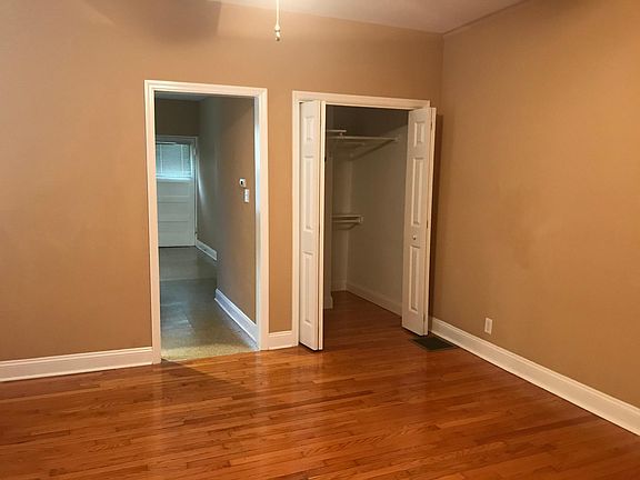 4th image of 5217 Neosho St #1
