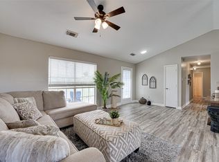 205 Butler Rd, Maypearl, TX 76064