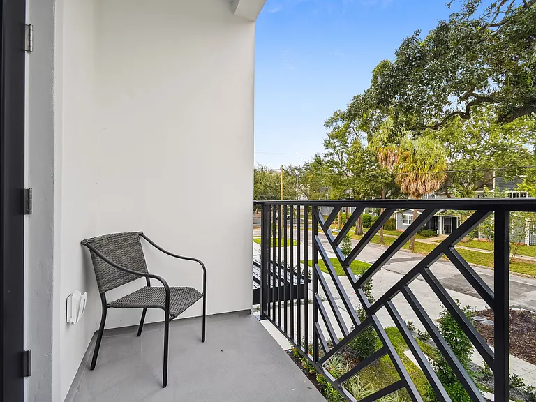 1520 N Pierce St #4 — Photo 31