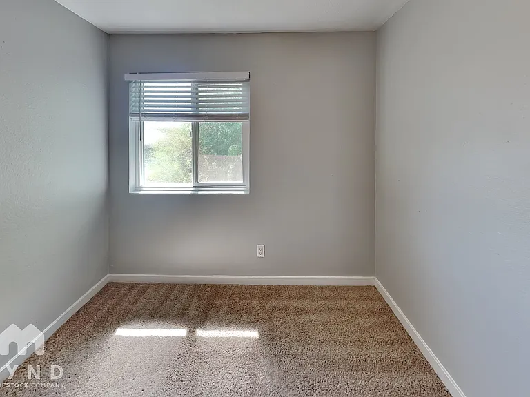 12707 W Tasha Dr #4 — Photo 6