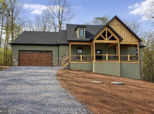 Breakaway Dr, Hedgesville, WV 25427