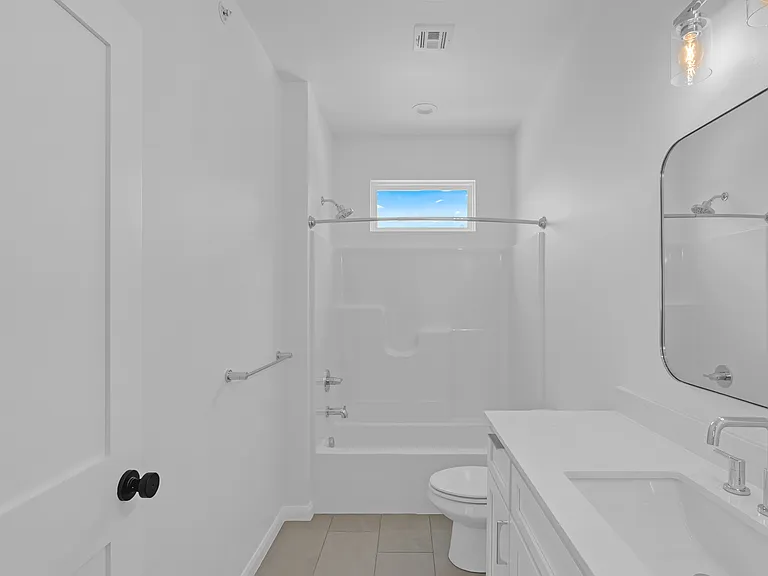 5501 E 15th St #B — Photo 26
