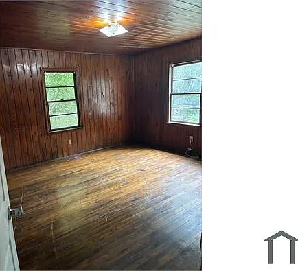 751 Johnston Ave — Photo 3