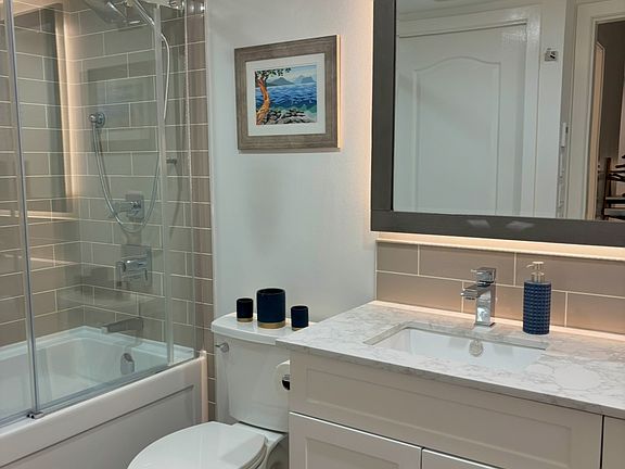 3rd image of 130 W 22nd St #102