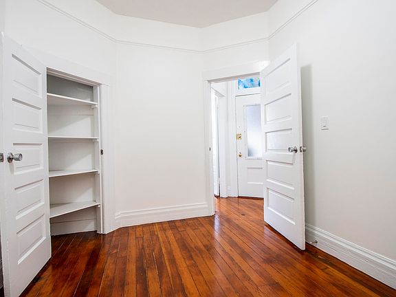 5th image of 33-43 McCoppin St #33A