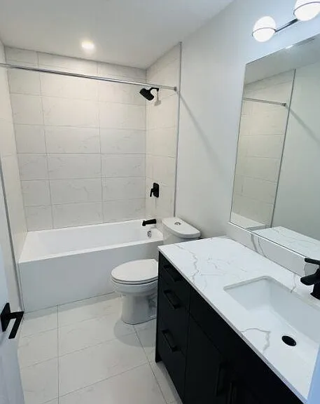 3900 Savoy St E #39 — Photo 11