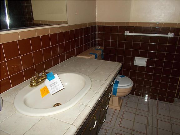 5th image of 2212 N 68th St