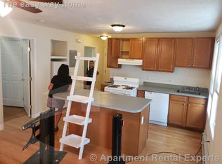 389 Columbia St #2, Cambridge, MA 02141