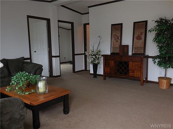 2nd image of 5455L Southwestern Blvd #11