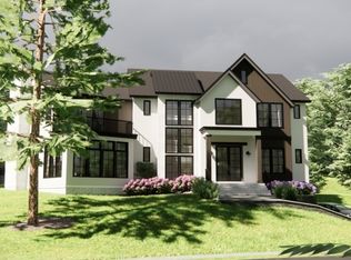 318 Orenda Cir, Westfield, NJ 07090