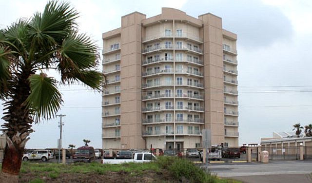 1st image of 2000 Gulf Blvd #3