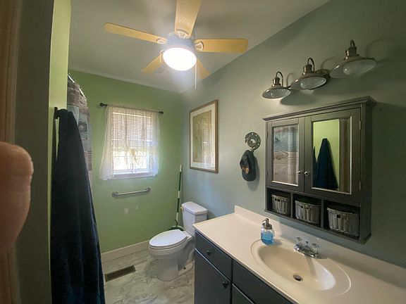 5th image of 119 Canal Dr