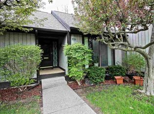 539 Carberry Hl, Brighton, MI 48116