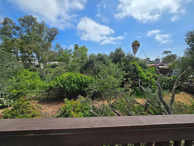 Coconino Ct. 3716-18 — Photo 4