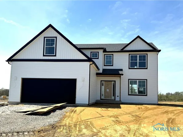 1879 Caleb Ct, Waterville, OH 43566