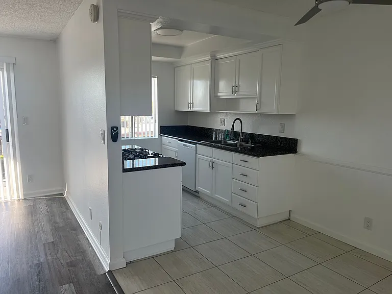 21700 Septo St #D211 — Photo 10