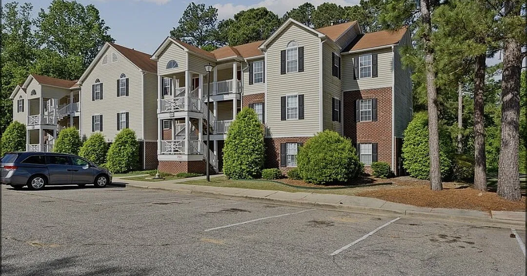 2 bed, 2.0 bath, 1235 sqft, $1,250 — Photo 1
