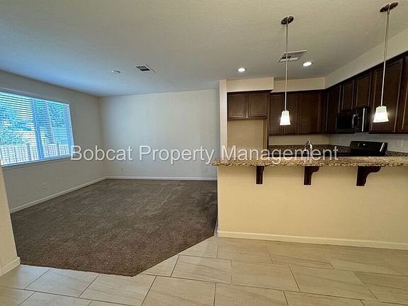 5th image of 1020 N Wind Dr