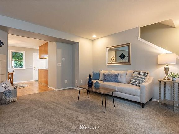3rd image of 10925 62nd St E