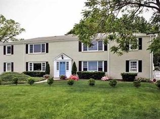 550 Jerusalem Rd APT 5, Cohasset, MA 02025