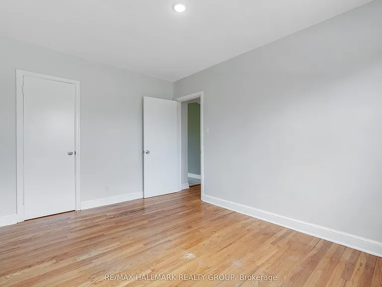 310 Byron Ave #3 — Photo 28