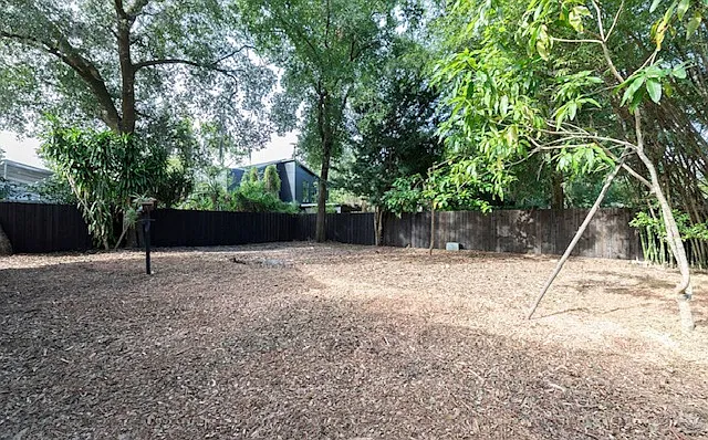 2131 Winter Park Rd — Photo 17