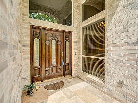 5th image of 18730 E Cool Breeze Ln