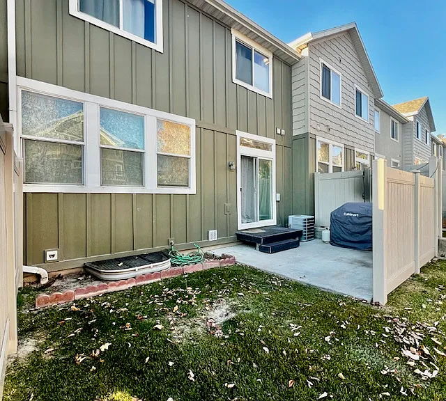 4104 N Fremont Dr — Photo 18