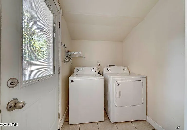 108 N Marie Dr — Photo 20