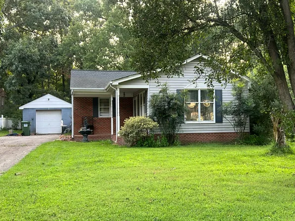 10808 Rollingwood Dr, Fredericksburg, VA 22407