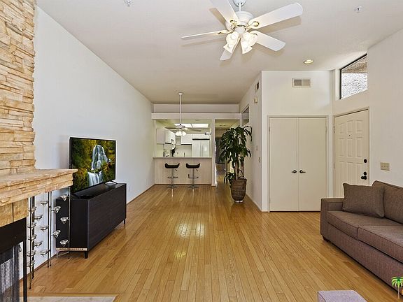 3rd image of 2601 S Broadmoor Dr APT 9