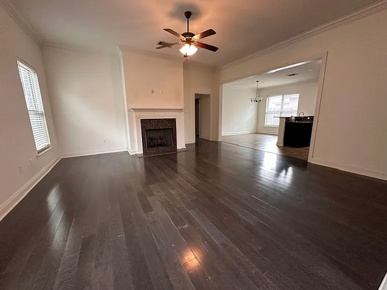 108 Valcour Pl — Photo 11