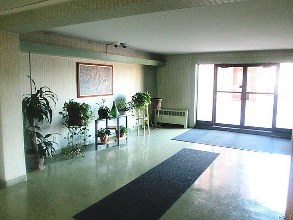 5th image of 1 Hawley Ter APT 4F
