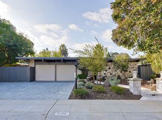 2134 Edgewood Dr, Palo Alto, CA 94303