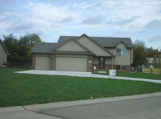 411 N Creek Trail St, Kechi, KS 67067