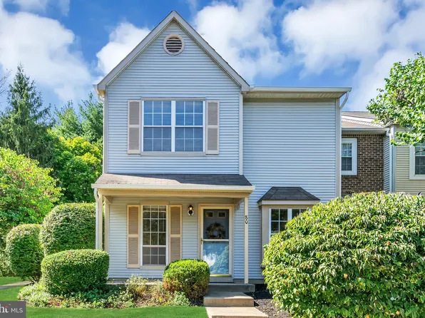 80 Beacon Pl, Robbinsville, NJ 08691