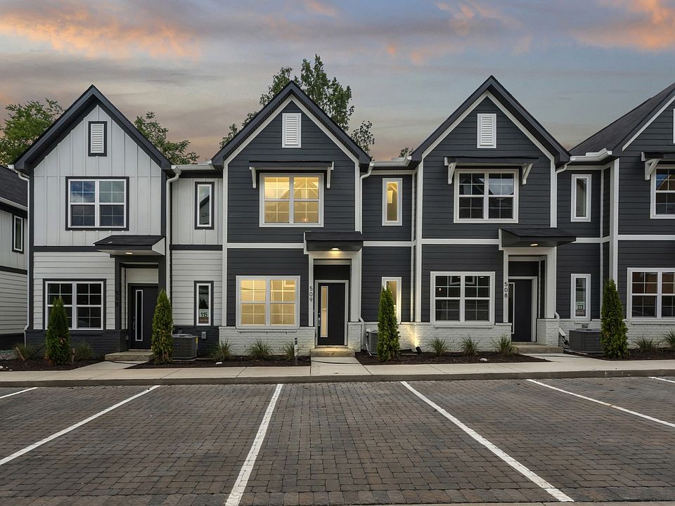 1st image of 700 N Dupont Ave #509-lot 114
