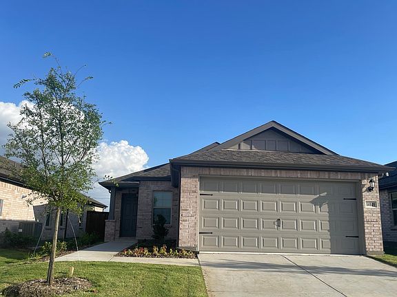 3rd image of 14148 Maida Dr