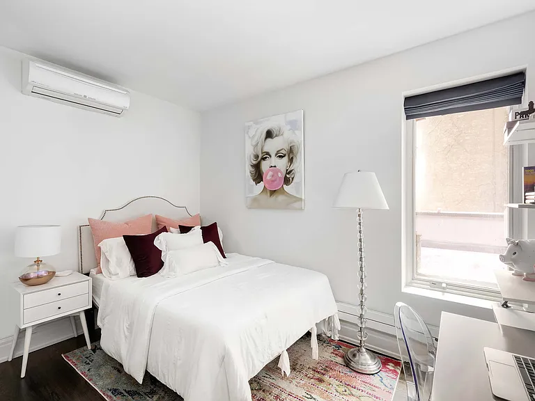 104 Charlton St #1/2E — Photo 14